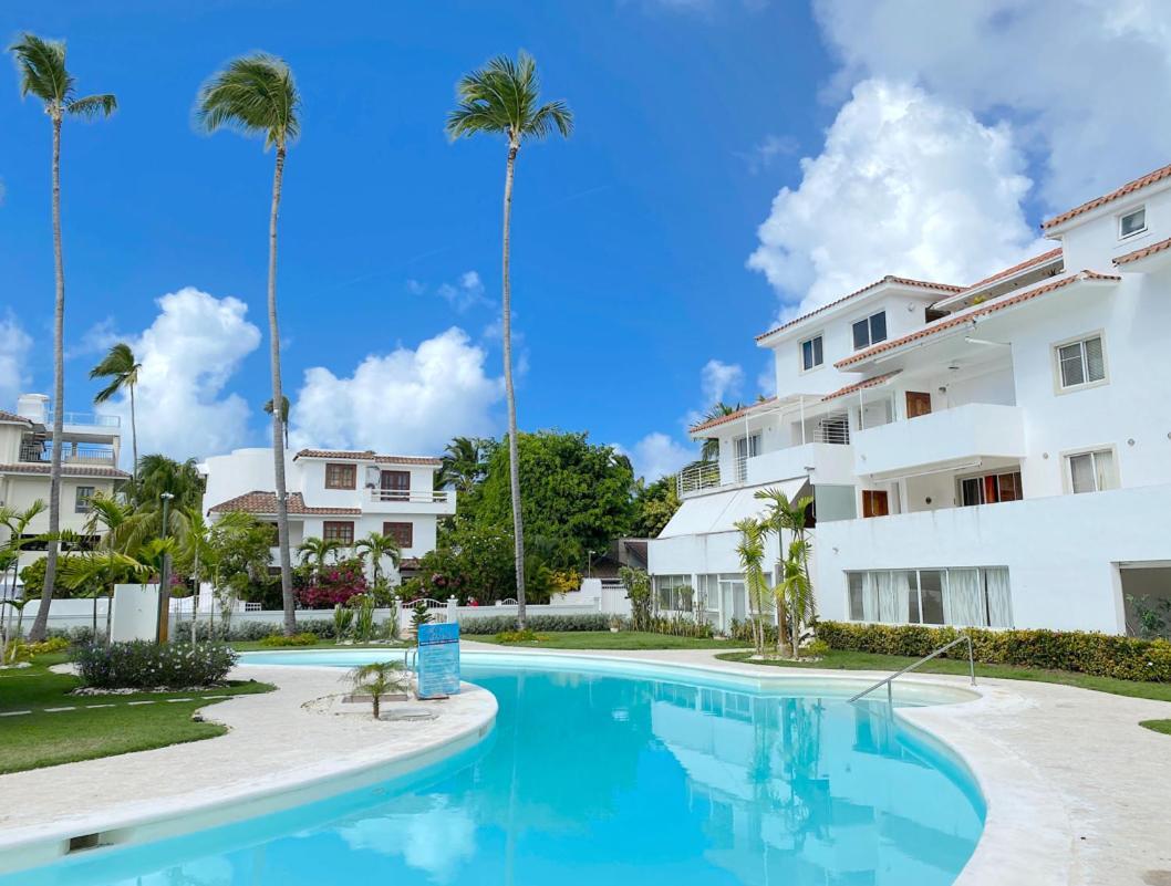 Blue Ocean Beachfront Villas & Apartments - Wifi, Pool, Bbq, Playa Los Corales Punta Cana Exterior photo